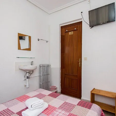 Pension Salamanca سلامنكا