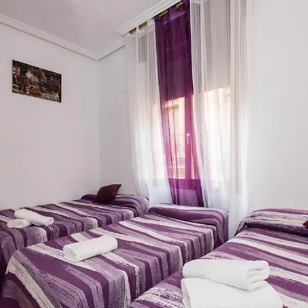 Pension Salamanca 2* سلامنكا