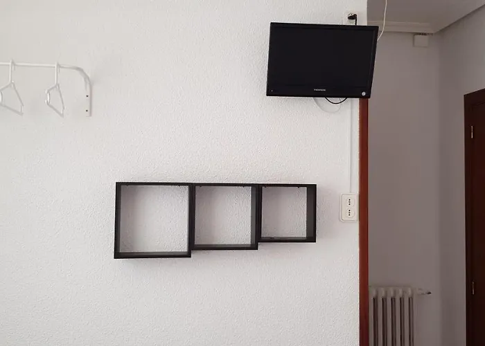 Pension Salamanca 2*