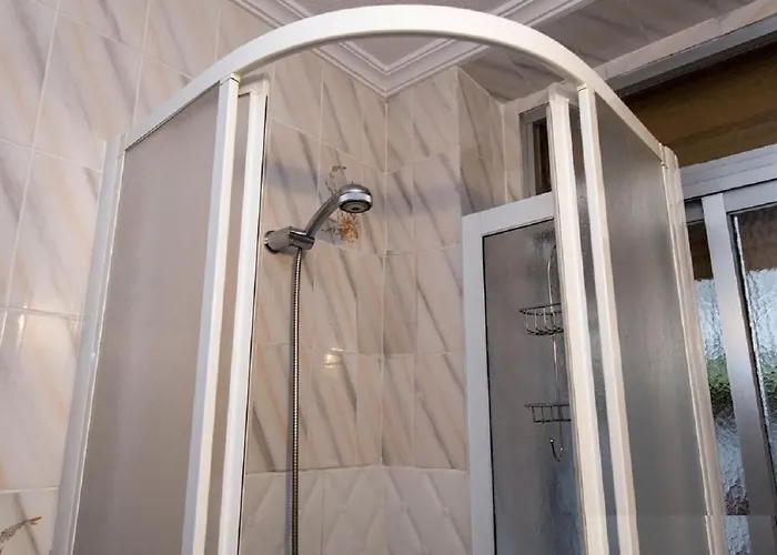 בית הארחה Pension Salamanca סלאמנקה