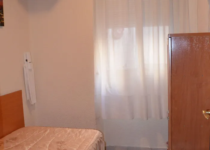 Pension Salamanca 2*